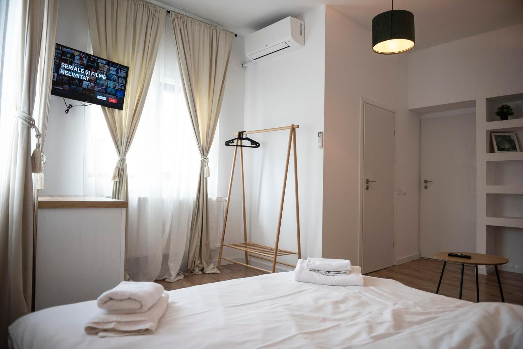 Lazynest Residence Bukares Ruang foto
